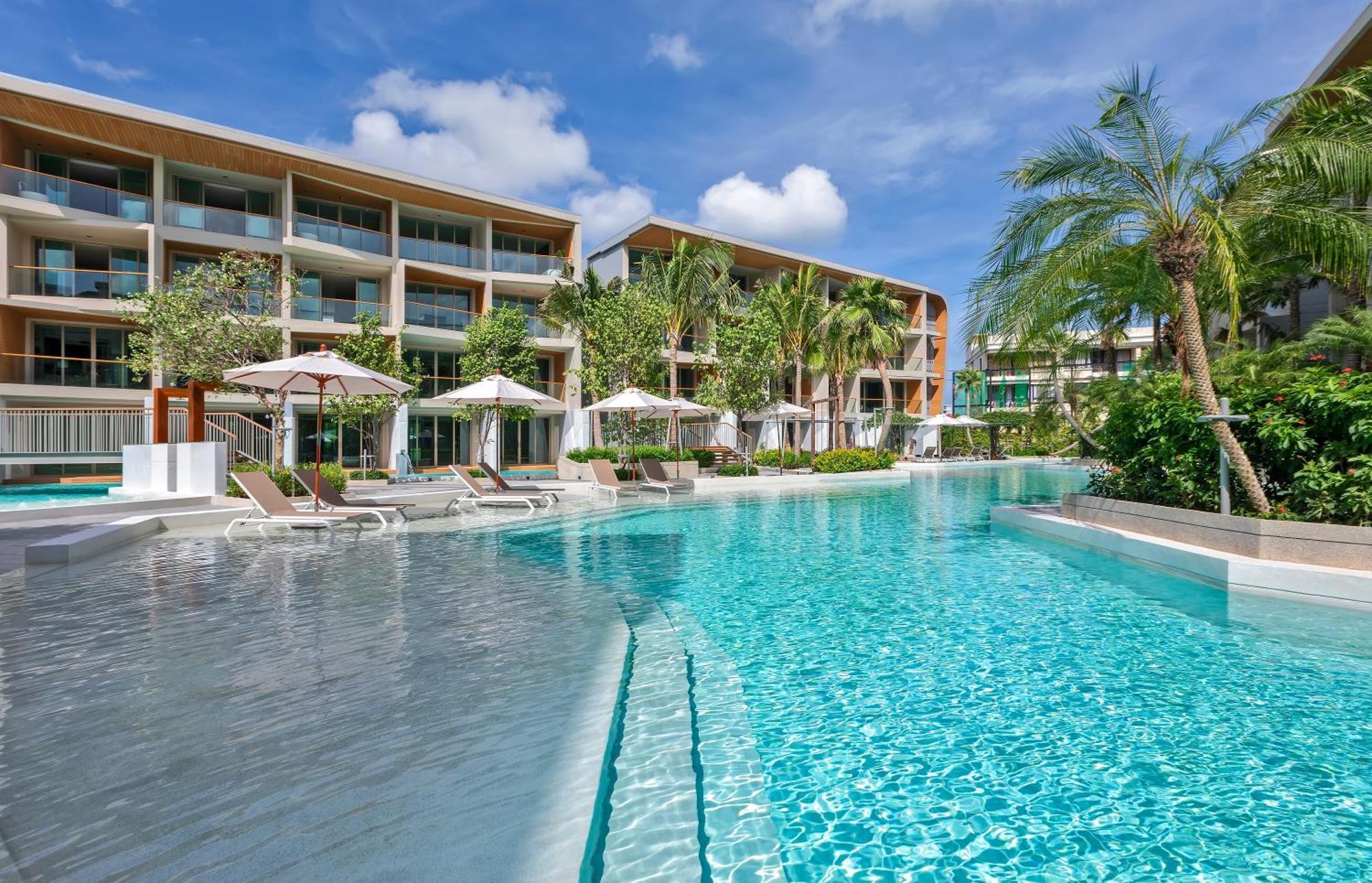 Wyndham Grand Nai Harn Beach Phuket Екстериор снимка